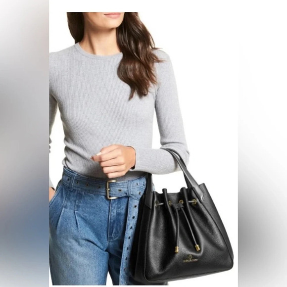 MICHAEL Michael Kors Handbags - MK black purse in very good condition